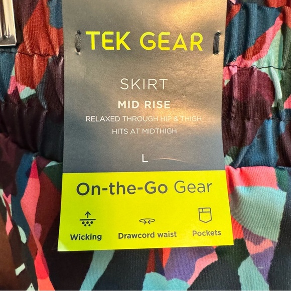 Tek Gear Multicolor Patterned Skirt - Picture 3 of 6